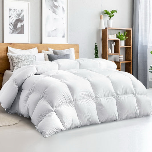 White 500GSM goose down feather quilt in Queen size