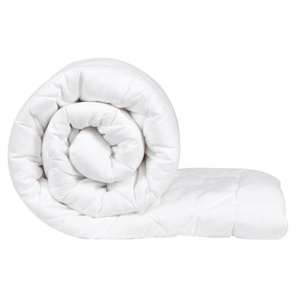 White microfibre bamboo blend all season quilt in Queen size