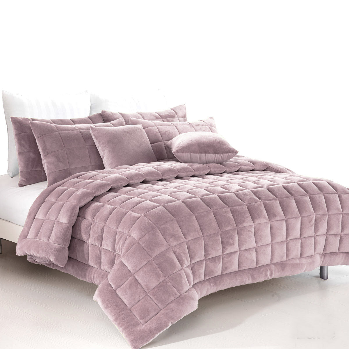 Blush faux mink quilt comforter set with pillowcases in Queen size