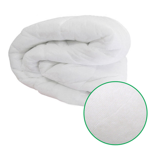 White 250GSM lightweight summer quilt in single size