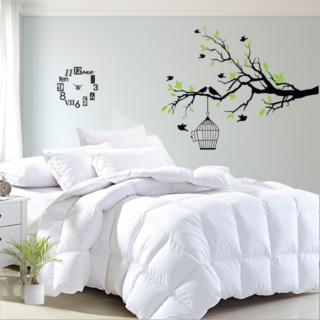 White 200GSM bamboo blend summer quilt in single size